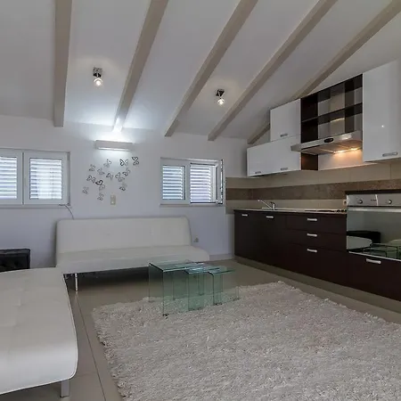 Apartments Marco Polo Banjol Room photo